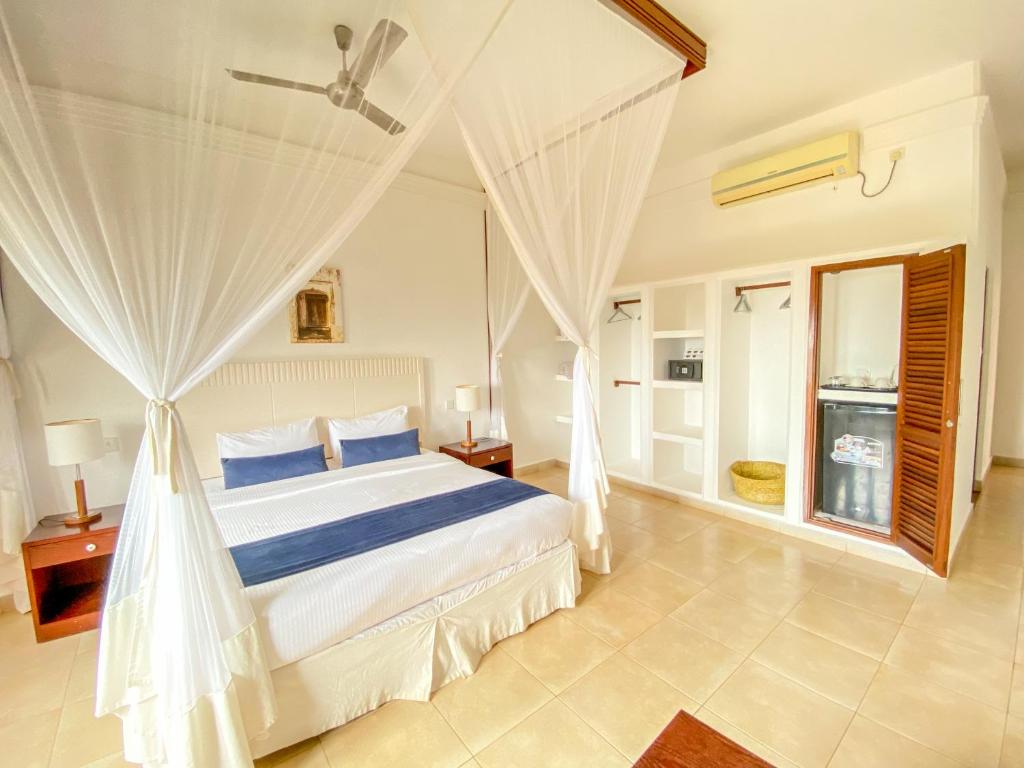 room 0